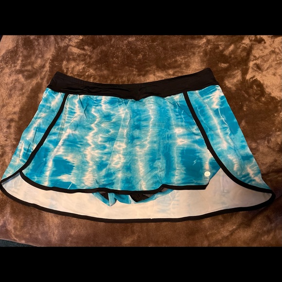 Cacique Other - Blue and white swim skirt size 24 from Lane Bryant ~ Cacique